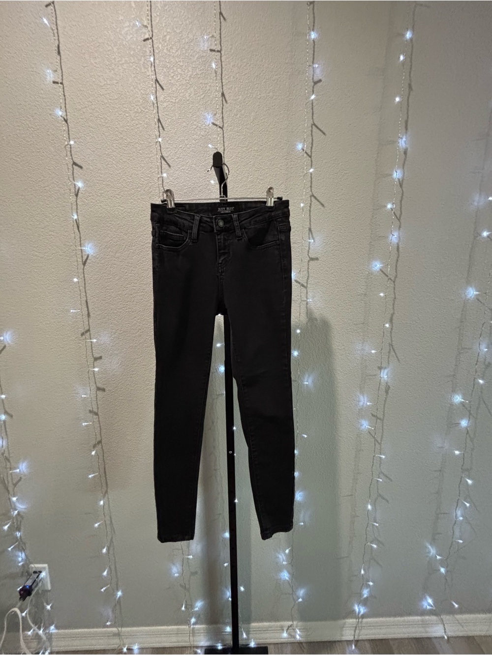 Judy Blue Black Skinny Jeans - Sleek High-Rise Look
